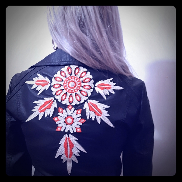 Black Miss Me detailed moto jacket embroidered  🖤 - Picture 1 of 4